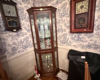 Curio cabinet 