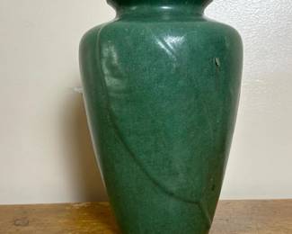 003 janesvillepotterytobaccoleafvase