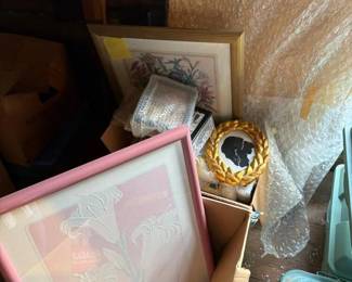 273 mysteryframedprintartlot