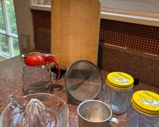 207 vintagekitchenitems