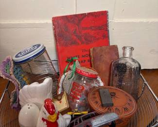 235 tinyvintagetreasurelot