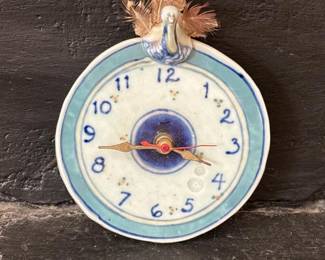 118 ceramicwallclockwithbirdandfeather