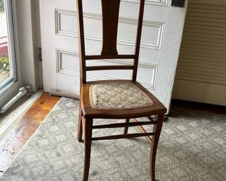 300 antiquesidechairwithtapestryseat