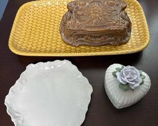 091 assorteddecorativetraystrinketboxes