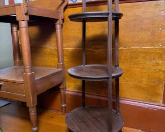 222 vintagethreetiermuffinpiestand