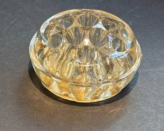 218 vintageglassflowerfrog