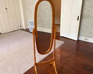 116 ovalwoodfloorchevalmirror
