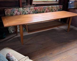 266 midcenturymoderncoffeetablewithcan