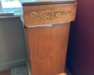 196 handmadewoodenwastebinwithdecorati