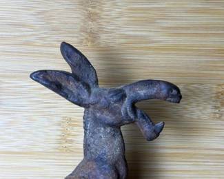041 smallrusticcastirondonkey