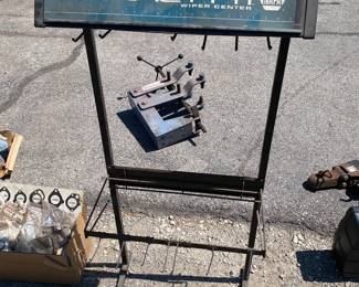 Wiper blade stand
