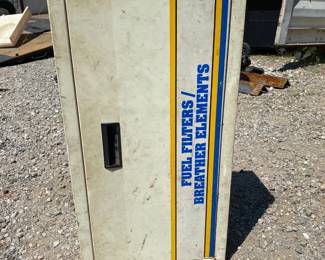 Napa cabinet