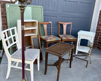 Vintage lamp, chairs, table, headboard