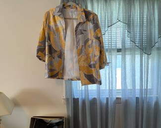 2ND LEVEL - BEDROOM 2 (SECOND LEFT)