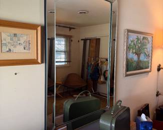 2ND FLOOR BEDROOM 2 (2ND LEFT)