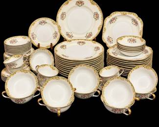 Noritake Claremont Dinner Table Setting