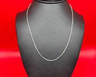 Dainty 18 Sterling Silver Box Chain