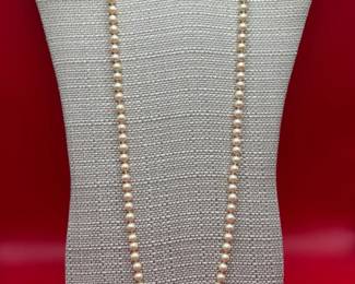 Vintage 30 Genuine Pearl Necklace