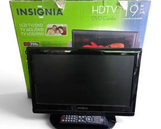 Insignia 19 720p LCD HDTV DVD Combo NSLDVD19Q10A w Original Box Remote