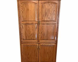 Traditional Oak Entertainment Armoire