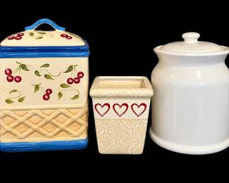 Coordinating Kitchen Ceramics