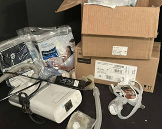 Lot 250: Philips Respironics DreamStation 2 CPAP Machine and DreamWear Masks