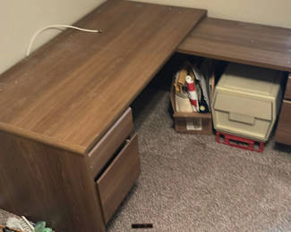 Lot 50: L-Shaped Wood Veneer Desk and Rolling Office Chair