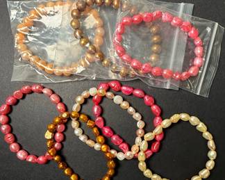 Freshwater Pearl Stretch Bracelets
