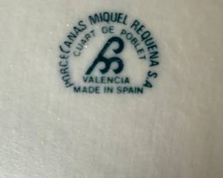 Miquel Requena Porcelain Giraffe and Calf Figurine