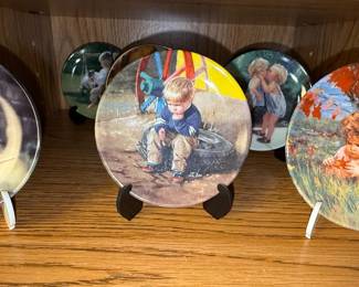 Pemberton & Oakes Donald Zolan 'Little Friends' Miniature Plate Collection