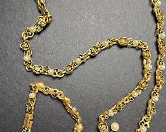 Vintage Rose and Faux Pearl Jewelry Set