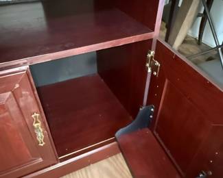 Traditional Style Media Console