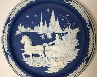 1990 Incolay Studios 'Home with the Tree' Collector Plate