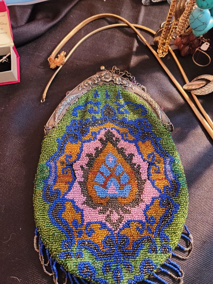 Beautiful vintage beaded handbag