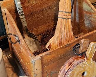 Vintage wooden items