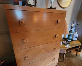 MCM dresser