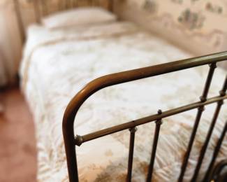 Outstanding twin brass beds