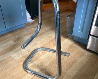 vintage metal paperclip stool