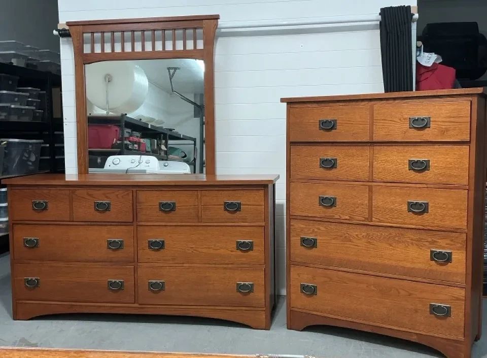 01 Vaughan Bassett Dresser, Mirror, Tall Dresser Set