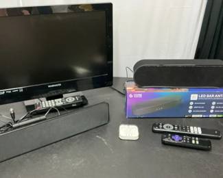 MAGNAVOX Tv, Antennas, Apple Headphones
