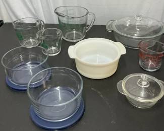 9 Pieces Of Anchor Hocking Glassware