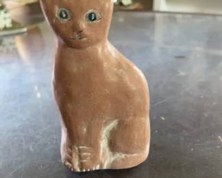 1985 McKinney Pottery Cat Figurine