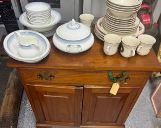 Antique small cabinet with skeleton key