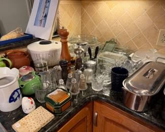 Kitchen - glassware