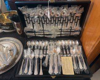 W. M. Rogers Silver plate flatware set.