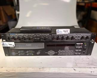 Lot 427: Lot of (2) Alesis: MasterLink ML-9600 Master Disk CD Recorder w/ Remote + Alesis 3630 Compressor