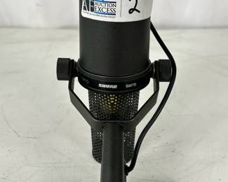 Lot 2: Shure SM7B Cardioid Dynamic Vocal Microphone