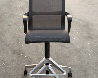 Lot 13: Herman Miller Setu Fabric Stool Chair in Gray / Graphite
