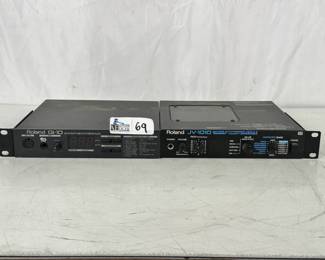 Lot 69: Roland JV-1010 (JV1010) 64-Voice Synthesizer Sound Module + Roland GI-10 Guitar Synthesizer Bass MIDI Interface In 1 Rack Unit