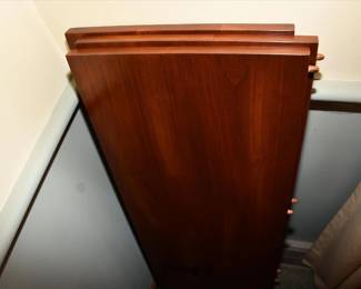 2077Dining Room Table Details